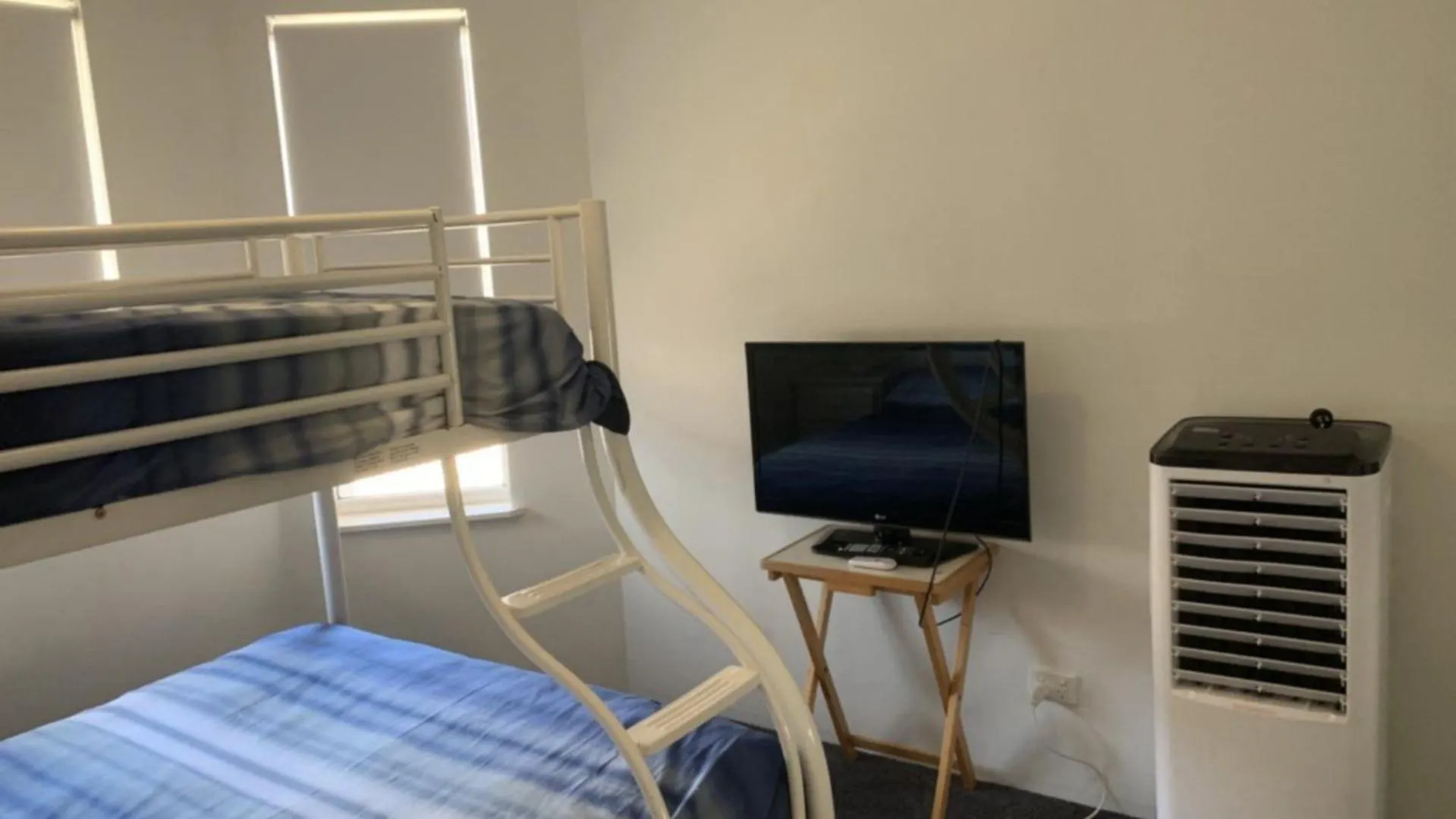 Unit 5 Sanctuary Shores, Kings Beach - Free Wifi! 卡伦德拉 0*,